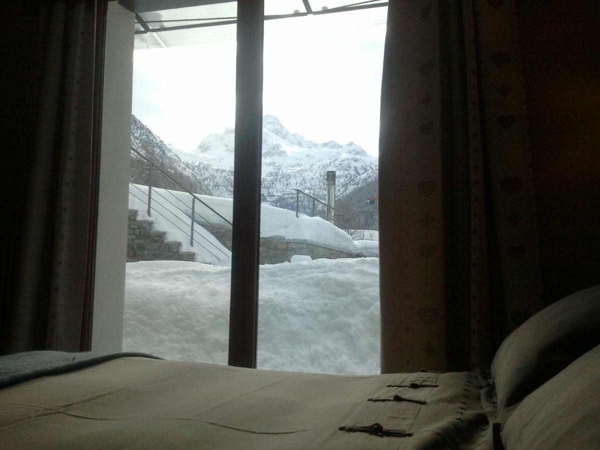 La Niche B&B La Thuile Exterior foto